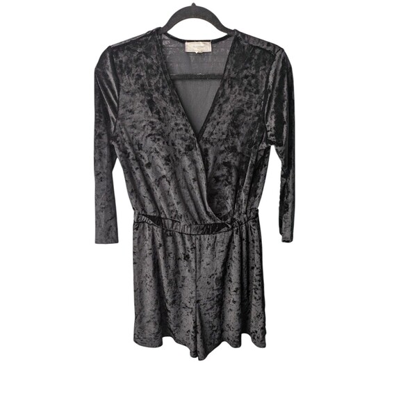 No Comment Black Velvet  Romper Medium - Picture 1 of 3